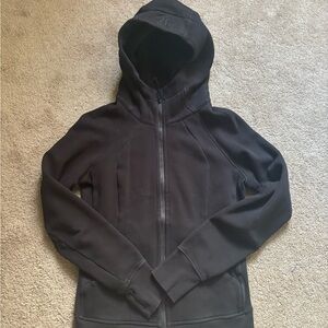 Lululemon black scuba